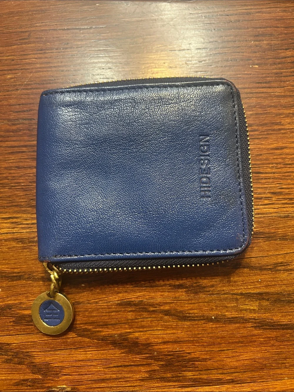 HIDESIGN Glazed Saphire Full Grain Leather Zip Around Card Wallet